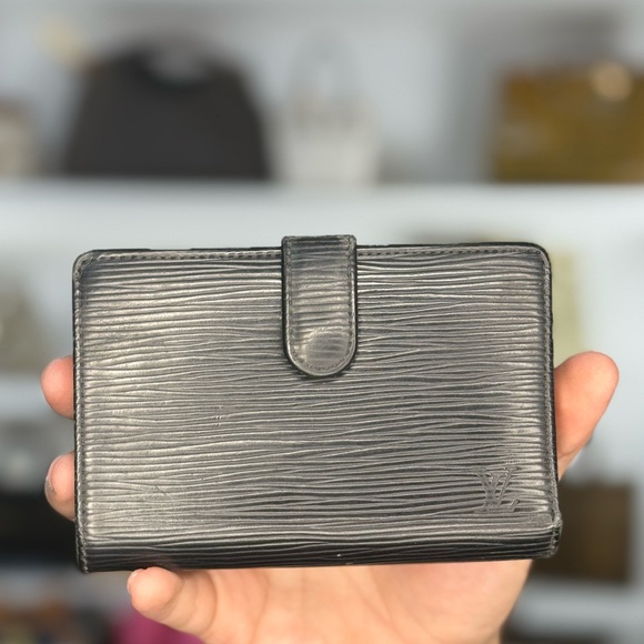 Louis Vuitton Handbags - LV BLACK EPI KISSLOCK WALLET